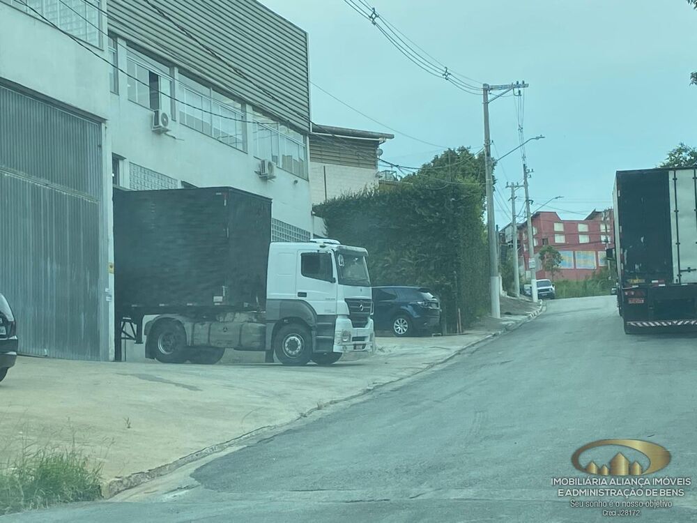 Depósito-Galpão-Armazém para alugar, 1100m² - Foto 4