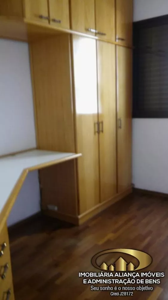 Apartamento à venda com 3 quartos, 74m² - Foto 3