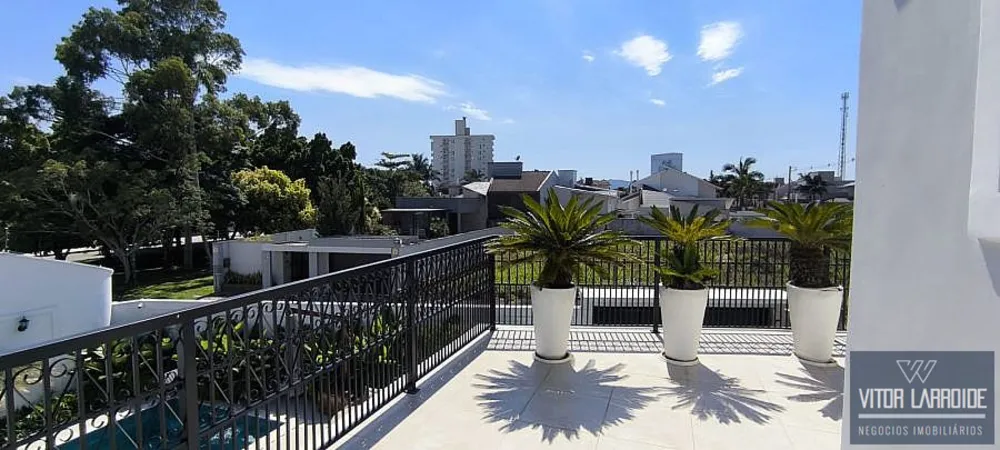 Casa, 3 quartos, 363 m² - Foto 1