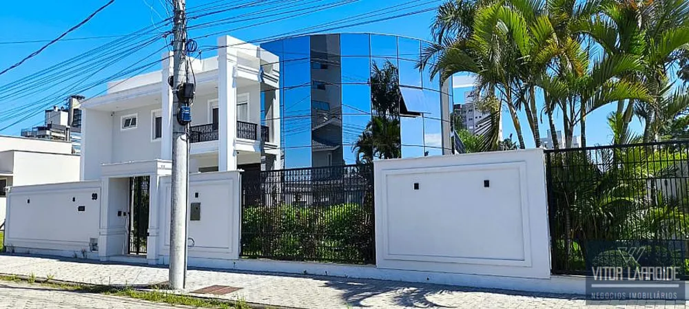 Casa, 3 quartos, 363 m² - Foto 3