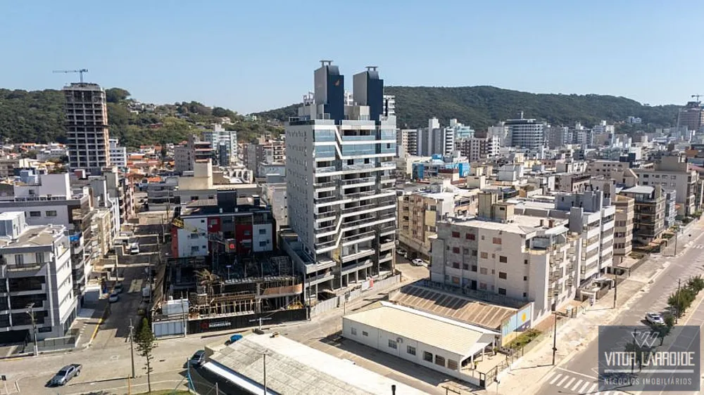 Cobertura, 2 quartos, 239 m² - Foto 1