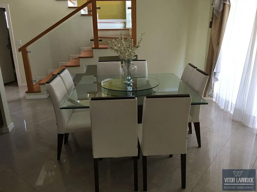 Casa, 3 quartos, 290 m² - Foto 1