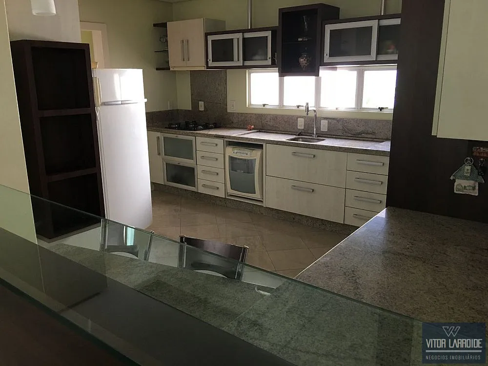 Casa, 3 quartos, 290 m² - Foto 4