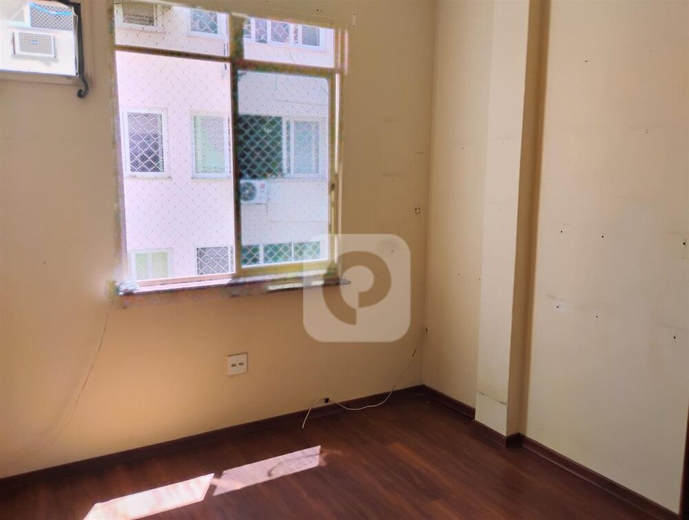 Apartamento à venda com 2 quartos, 70m² - Foto 8