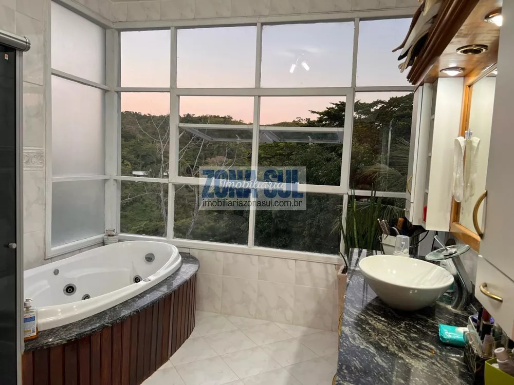 Casa, 6 quartos, 277 m² - Foto 23