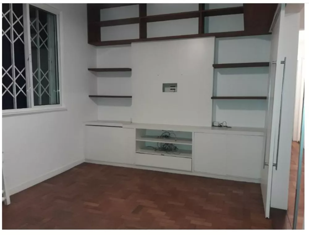 Apartamento à venda com 3 quartos, 140m² - Foto 6