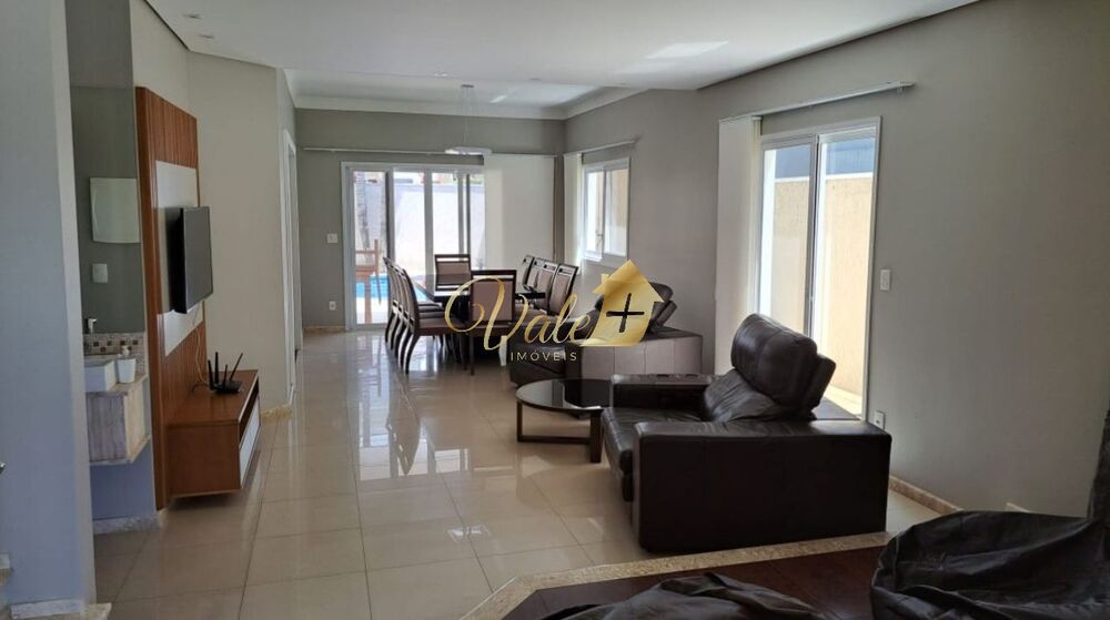 Casa, 3 quartos, 248 m² - Foto 3