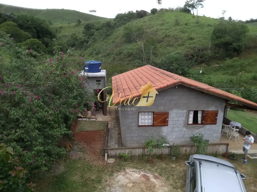 Fazenda, 2 quartos - Foto 13