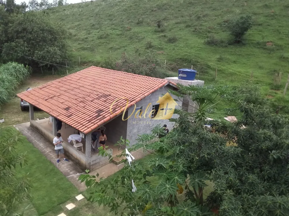 Fazenda, 2 quartos - Foto 15