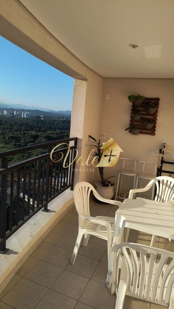 Apartamento à venda com 3 quartos, 107m² - Foto 2