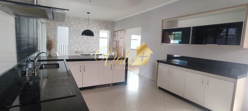 Casa, 4 quartos, 250 m² - Foto 10