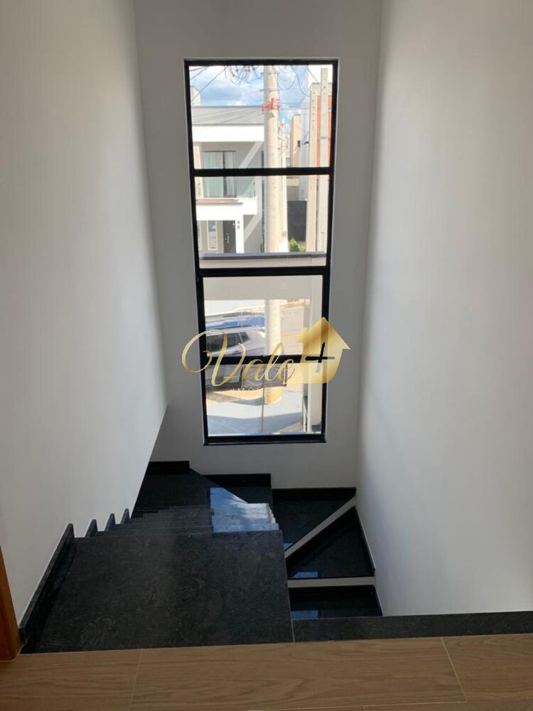 Casa, 3 quartos, 176 m² - Foto 2