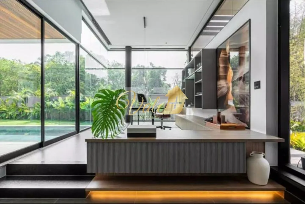 Casa, 4 quartos, 440 m² - Foto 1