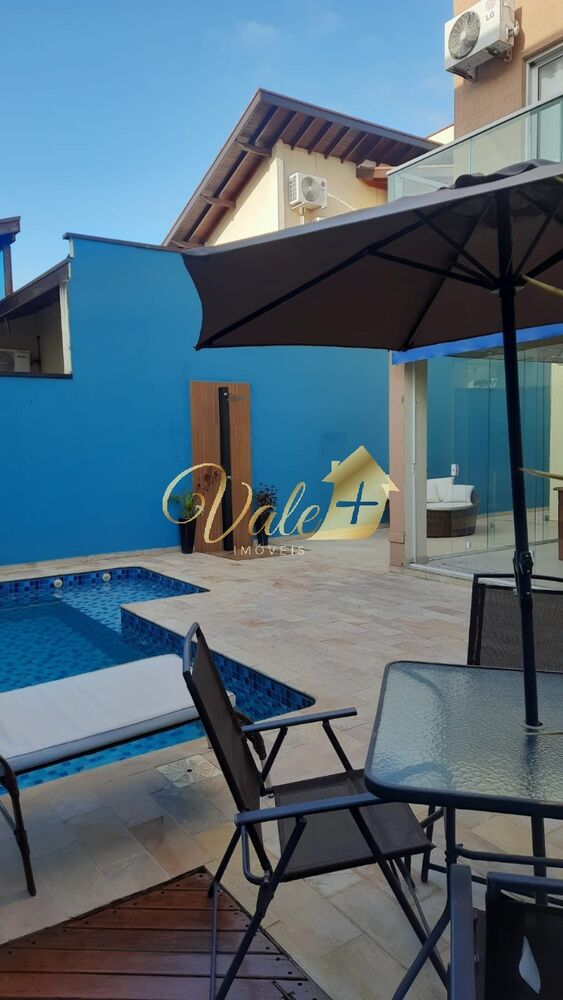 Casa à venda com 3 quartos, 212m² - Foto 12
