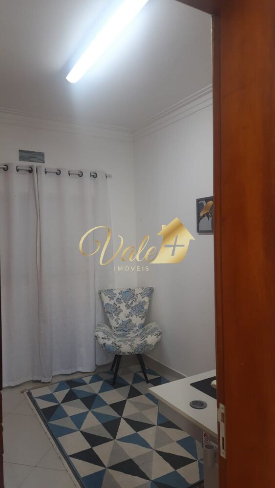 Casa à venda com 3 quartos, 212m² - Foto 11