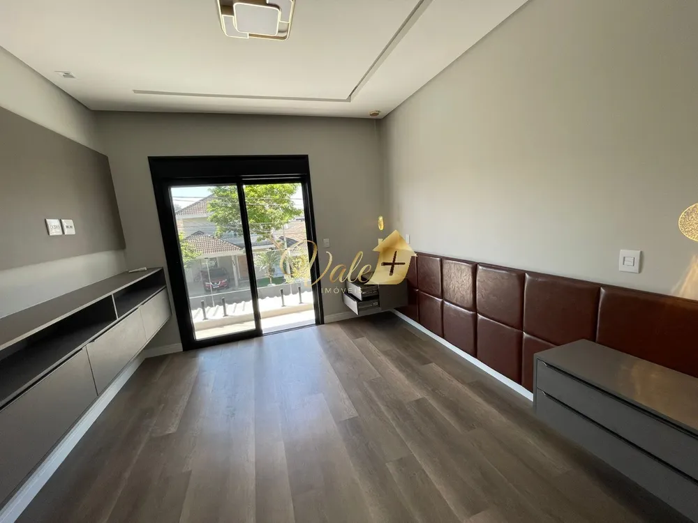 Casa, 4 quartos, 270 m² - Foto 11