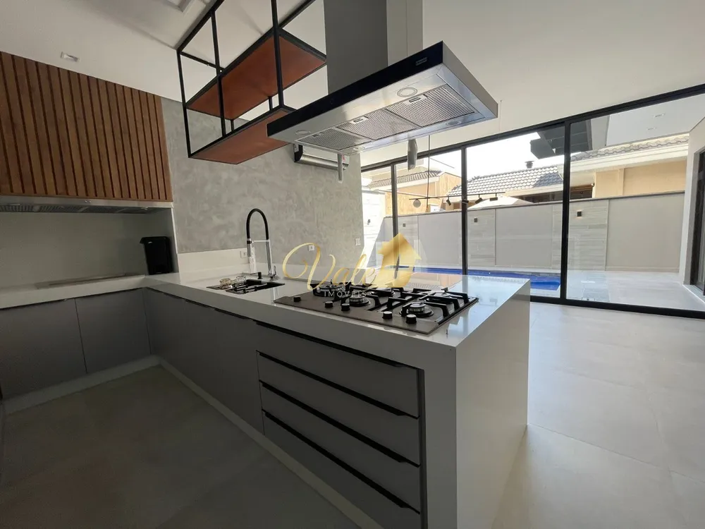 Casa, 4 quartos, 270 m² - Foto 2