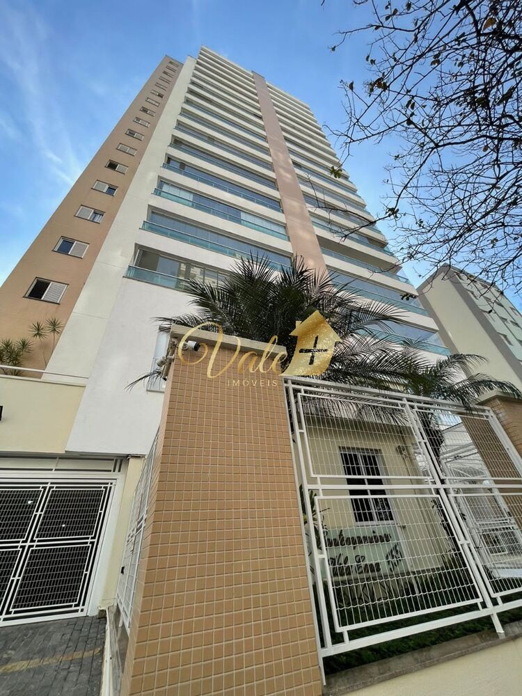 Apartamento à venda com 3 quartos, 110m² - Foto 1