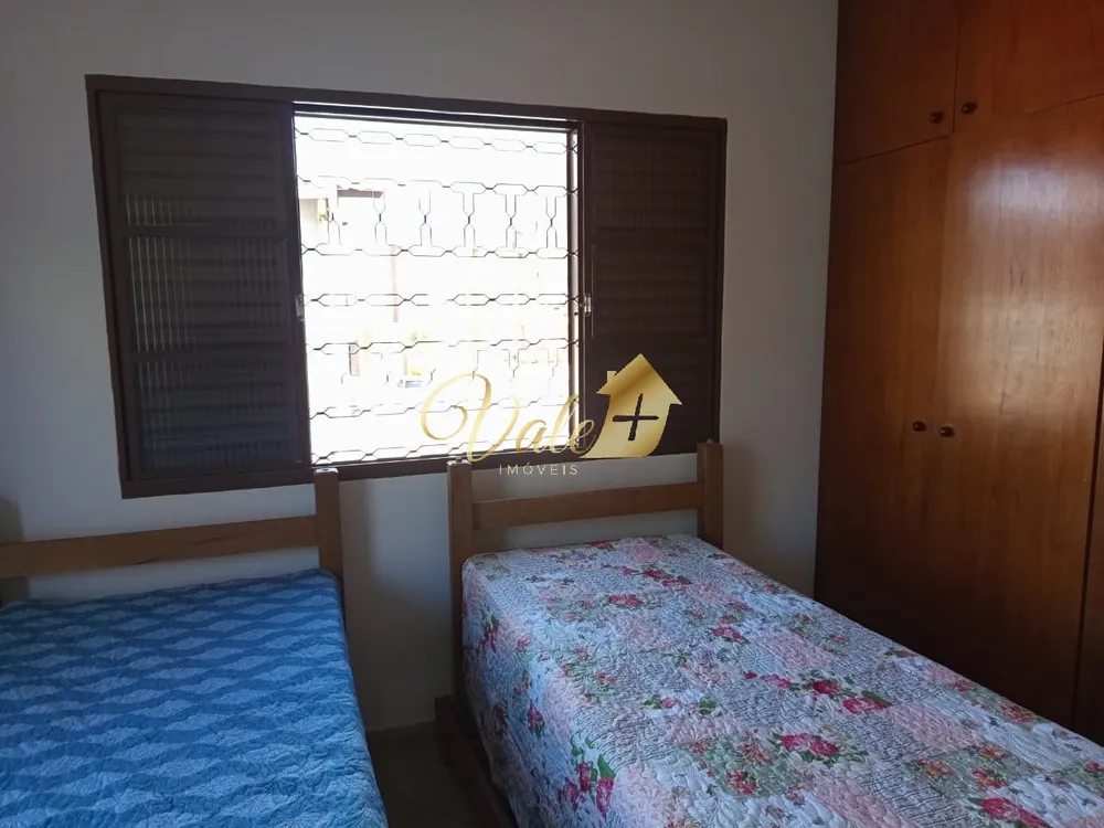 Casa, 3 quartos, 240 m² - Foto 6