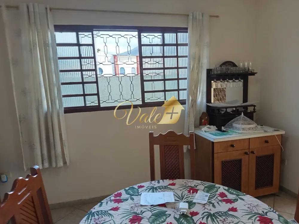 Casa, 3 quartos, 240 m² - Foto 5