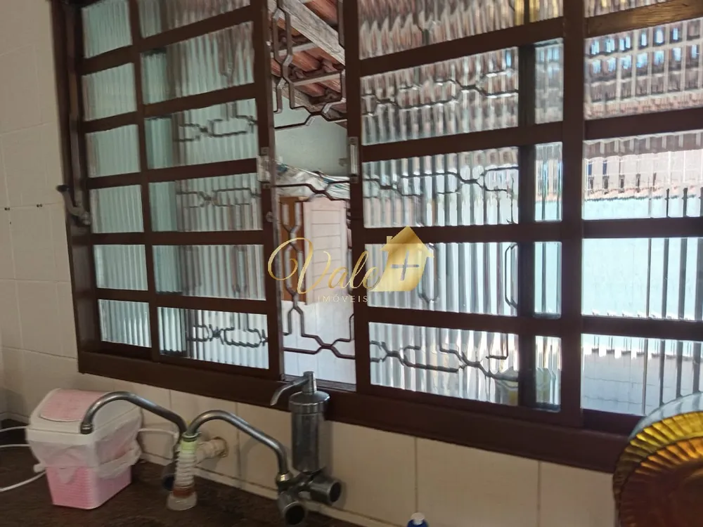 Casa, 3 quartos, 240 m² - Foto 3