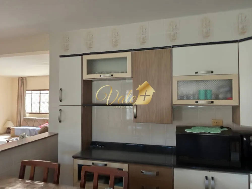 Casa, 3 quartos, 240 m² - Foto 16