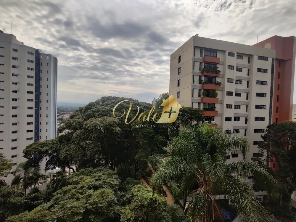 Apartamento, 4 quartos, 240 m² - Foto 1