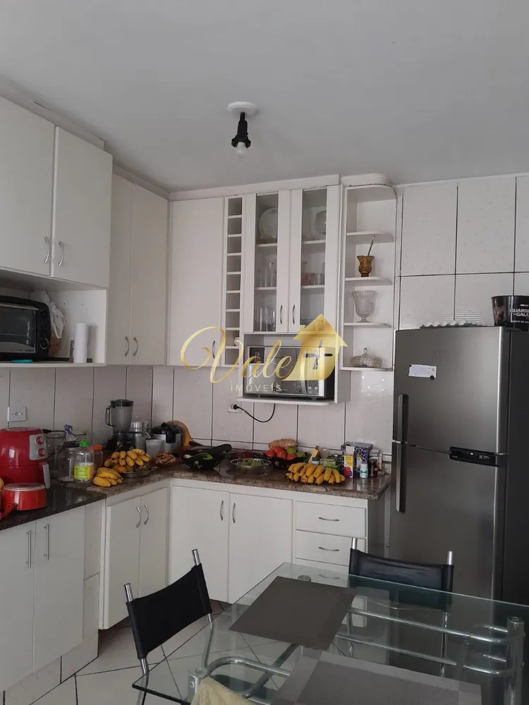 Casa, 5 quartos, 270 m² - Foto 4