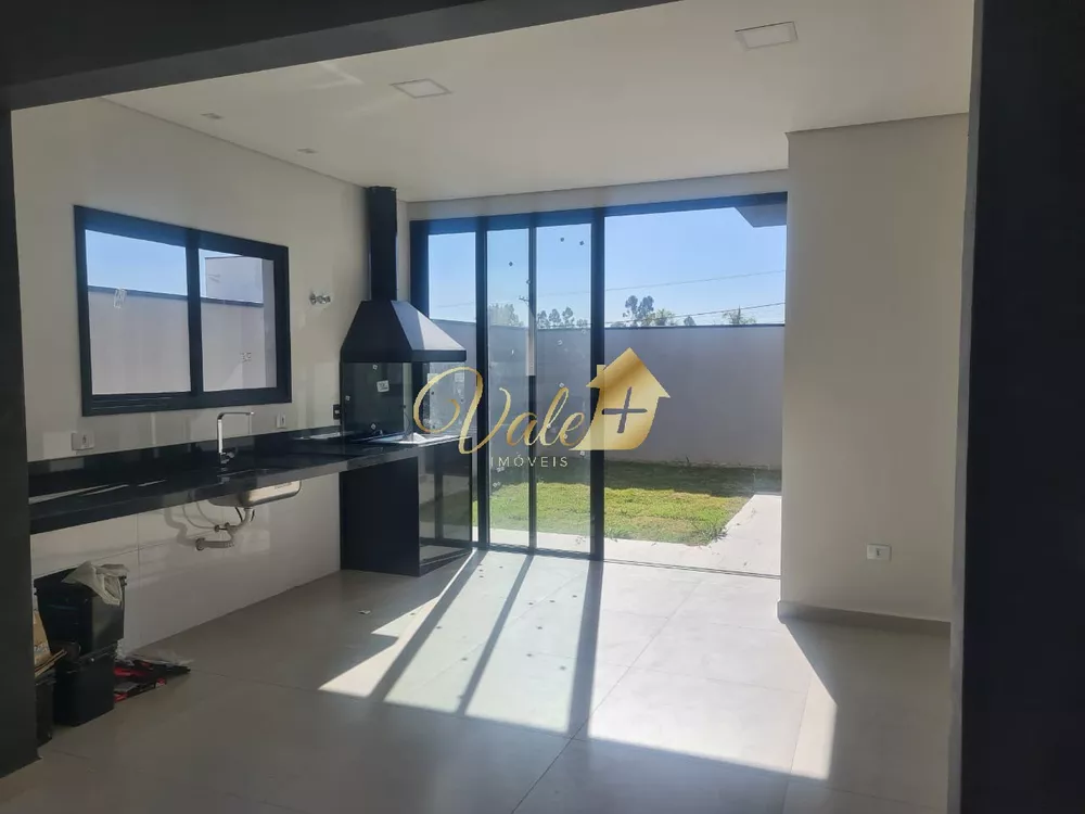 Casa à venda com 3 quartos, 150m² - Foto 9