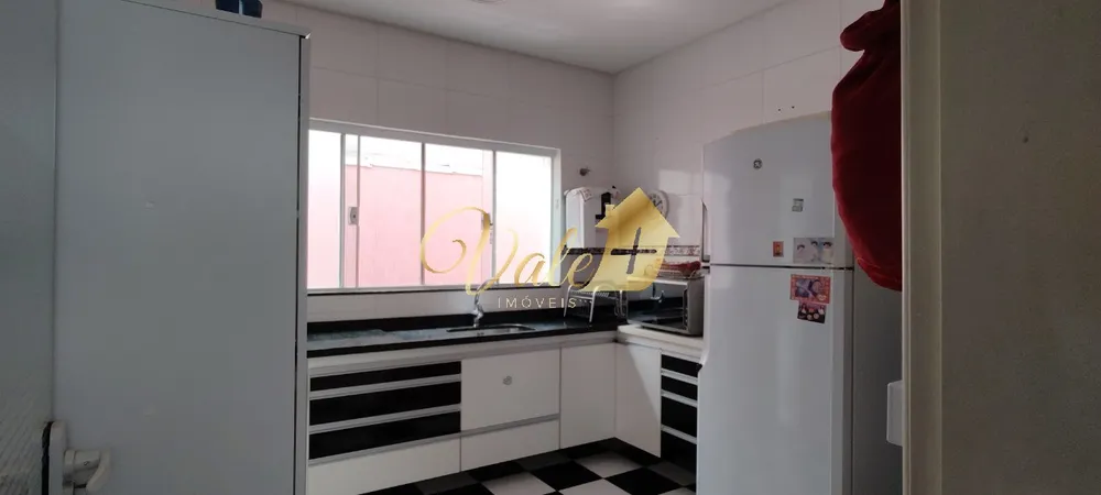 Casa, 4 quartos, 200 m² - Foto 5