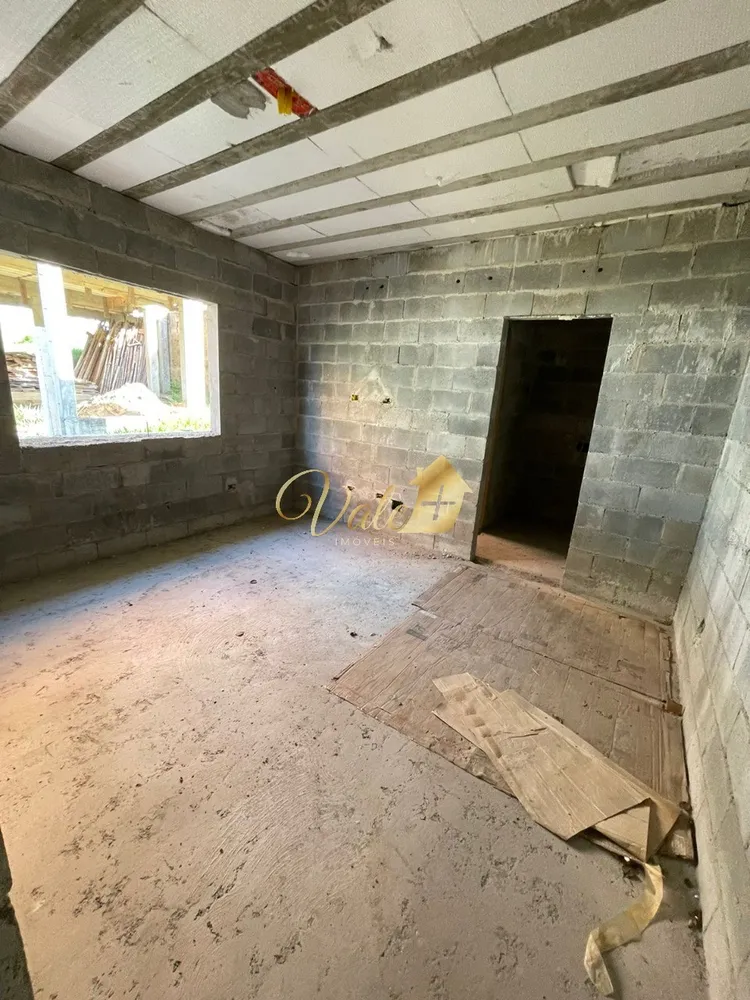 Casa, 3 quartos, 240 m² - Foto 13