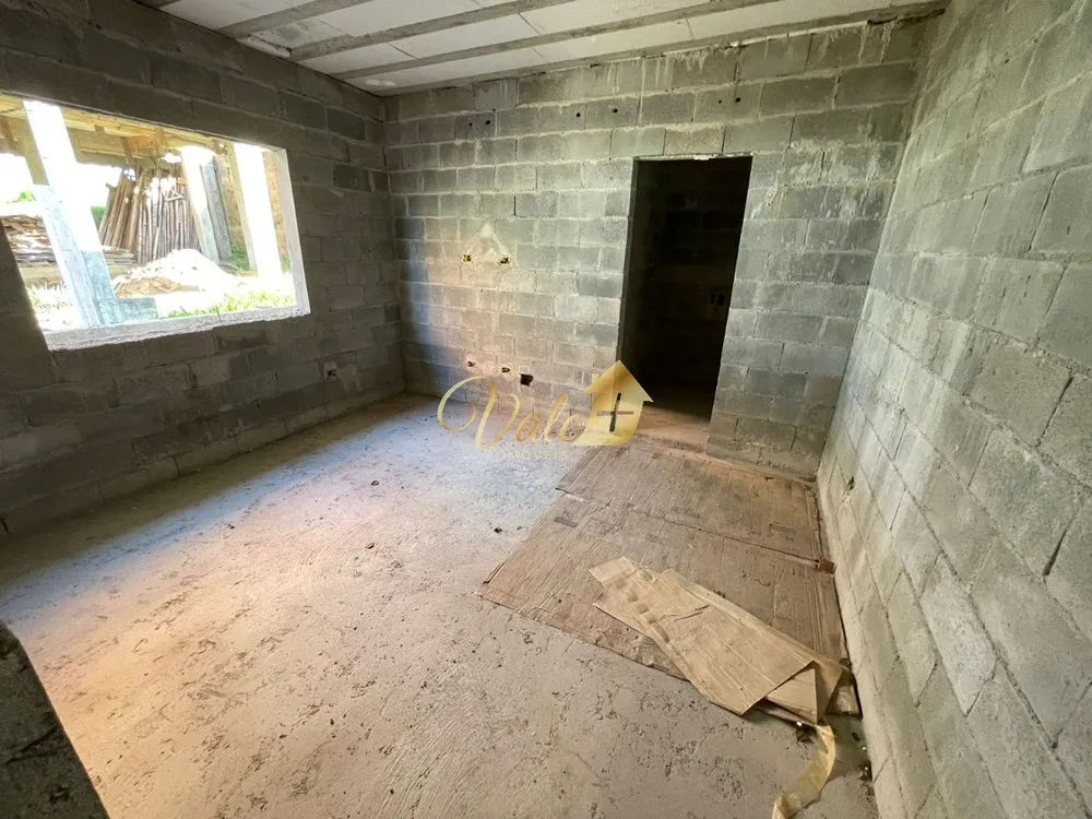 Casa, 3 quartos, 240 m² - Foto 1
