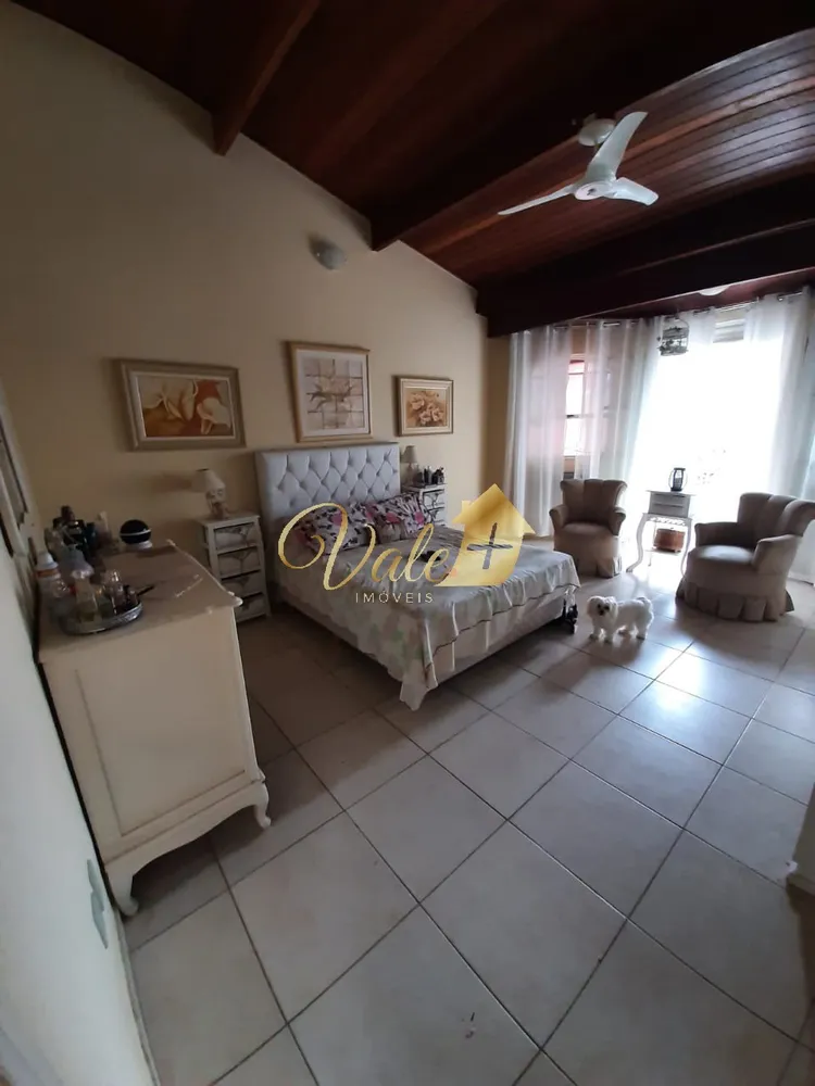 Casa, 4 quartos, 450 m² - Foto 1