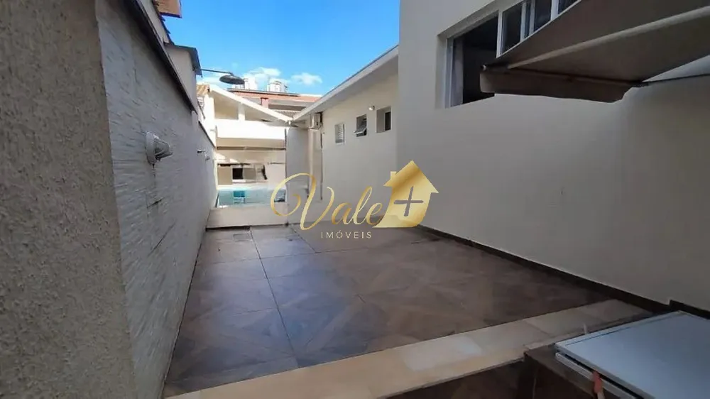 Casa, 3 quartos, 250 m² - Foto 11