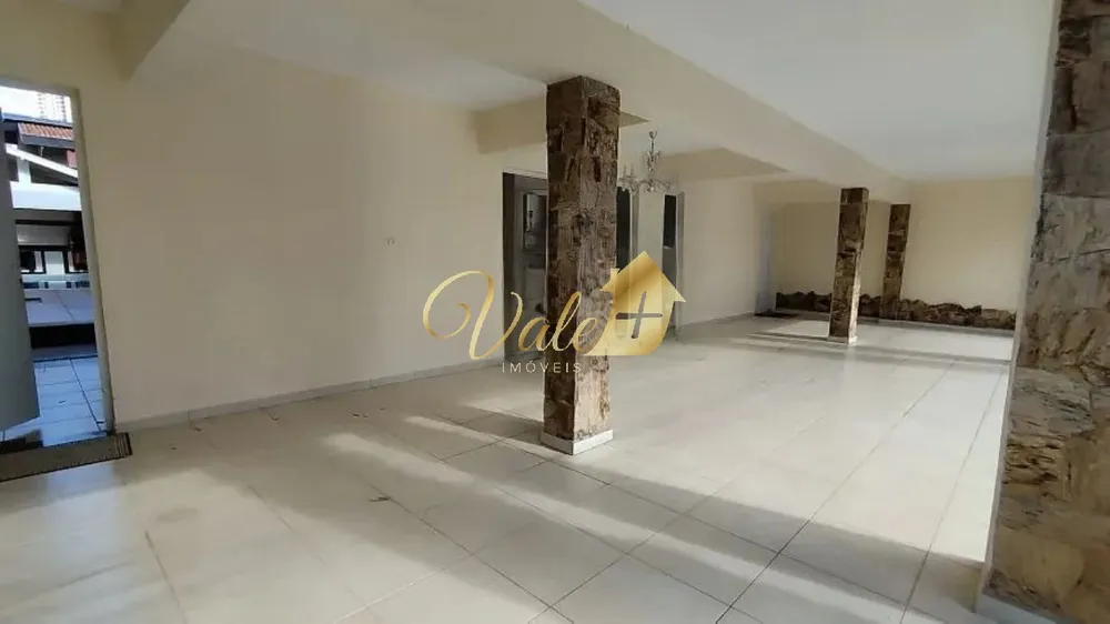 Casa, 3 quartos, 250 m² - Foto 12