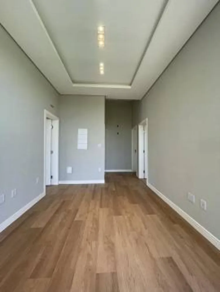 Casa, 4 quartos, 223 m² - Foto 2