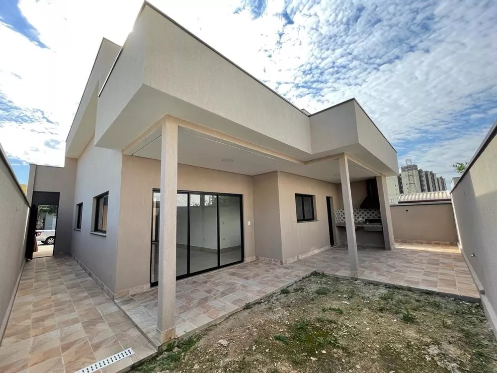 Casa à venda com 3 quartos, 147m² - Foto 3