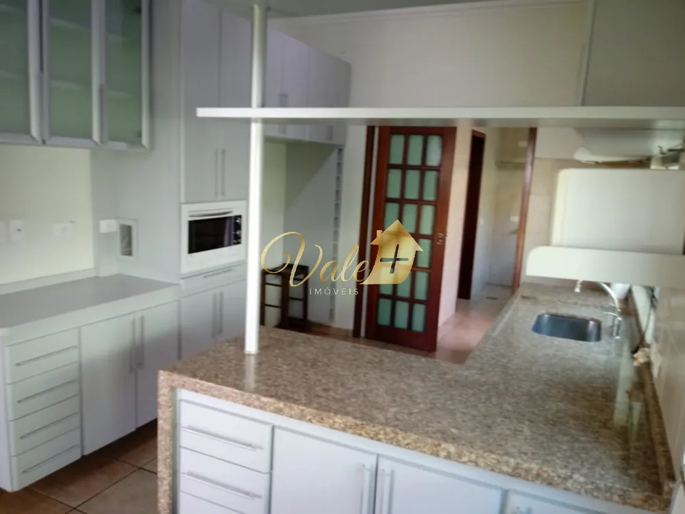 Casa, 3 quartos, 303 m² - Foto 4