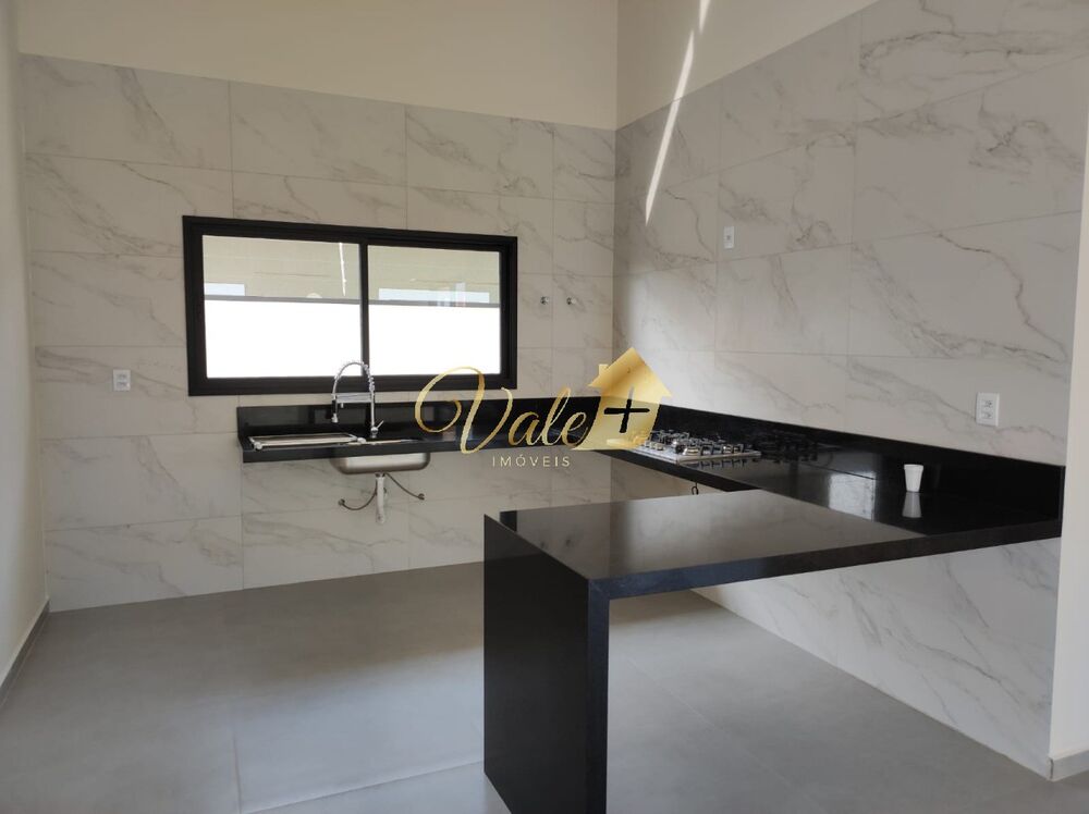 Casa à venda com 3 quartos, 200m² - Foto 8