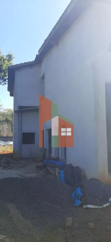 Casa de Condomínio à venda com 2 quartos, 375m² - Foto 3