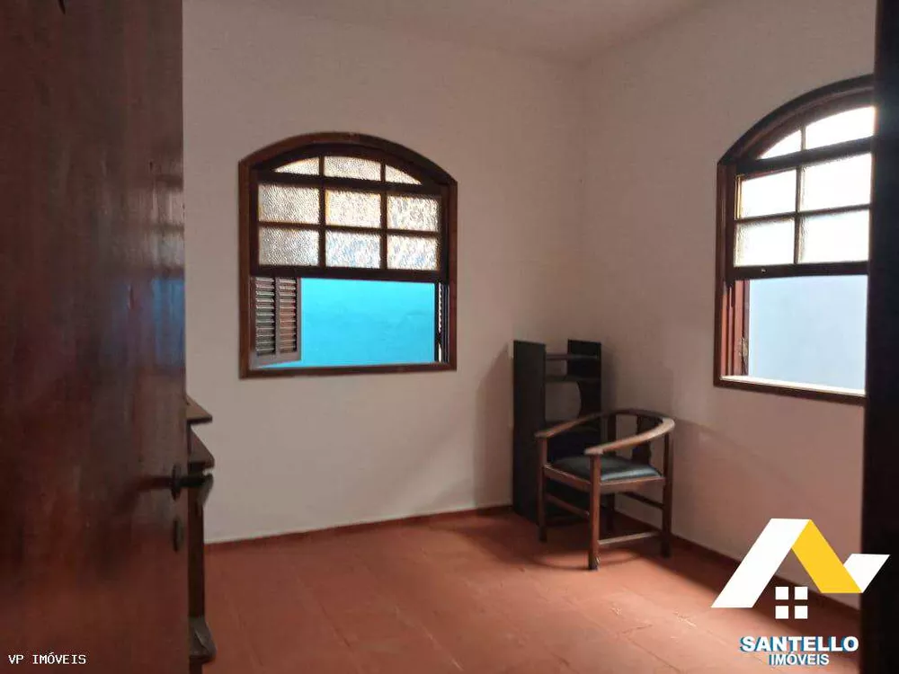 Casa, 3 quartos, 260 m² - Foto 3