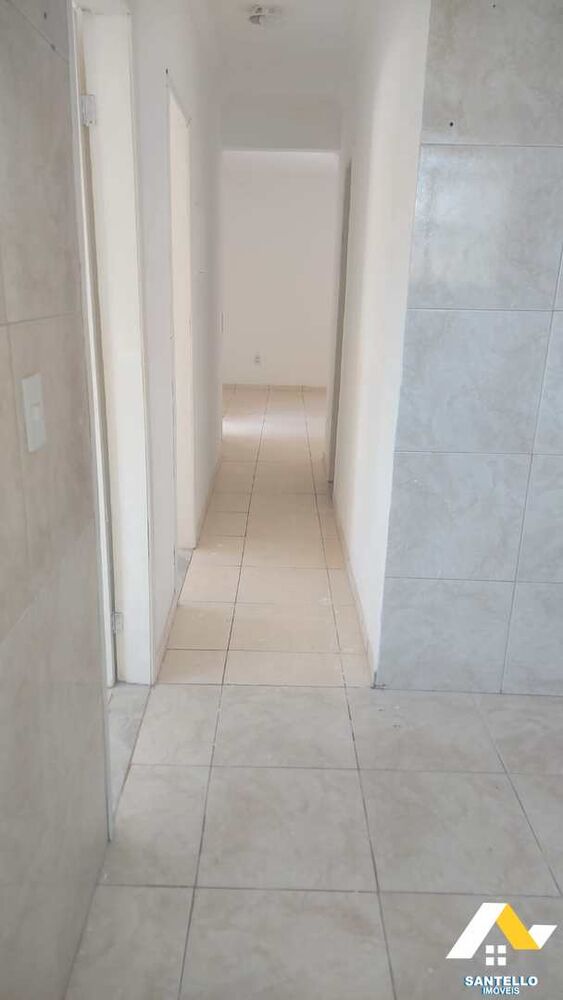 Casa para alugar com 2 quartos, 65m² - Foto 2