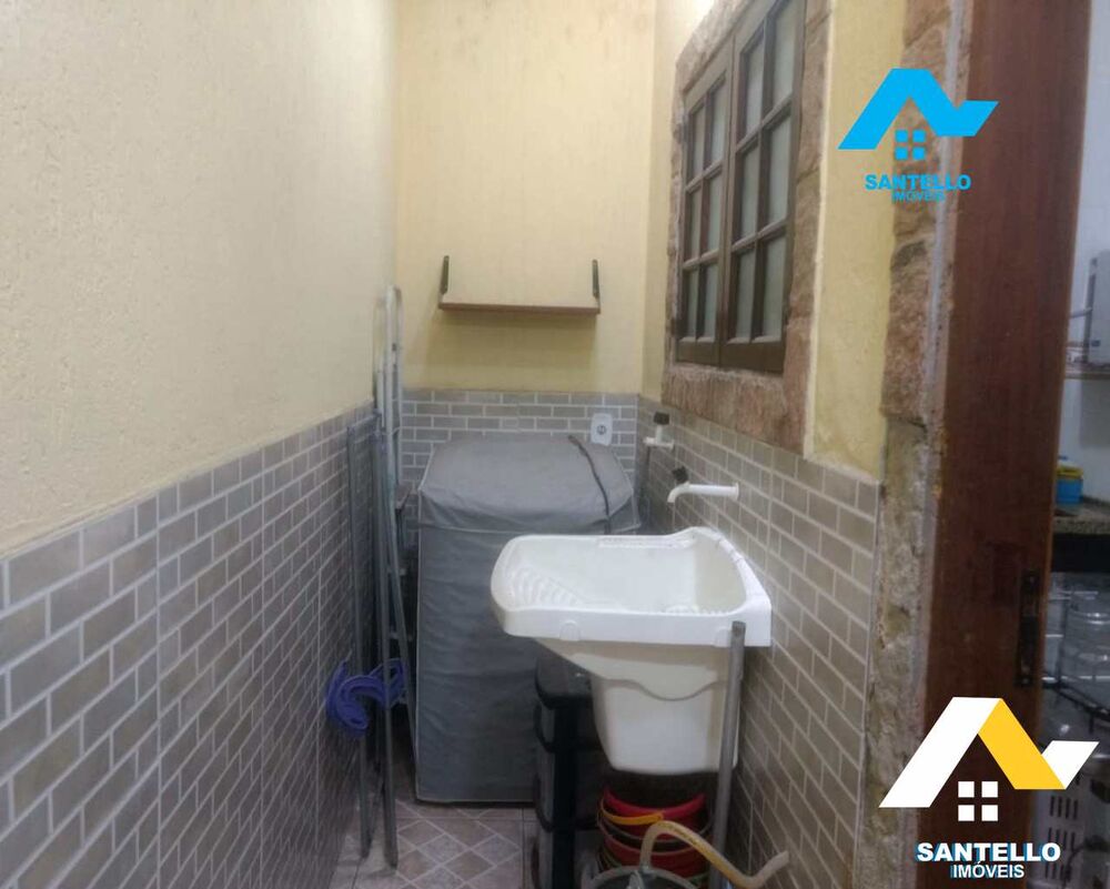 Casa à venda com 2 quartos, 90m² - Foto 1