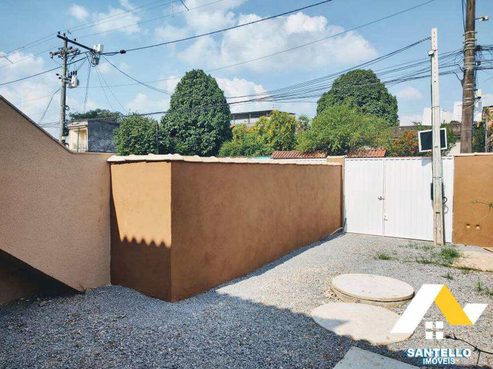 Casa à venda com 2 quartos, 60m² - Foto 8