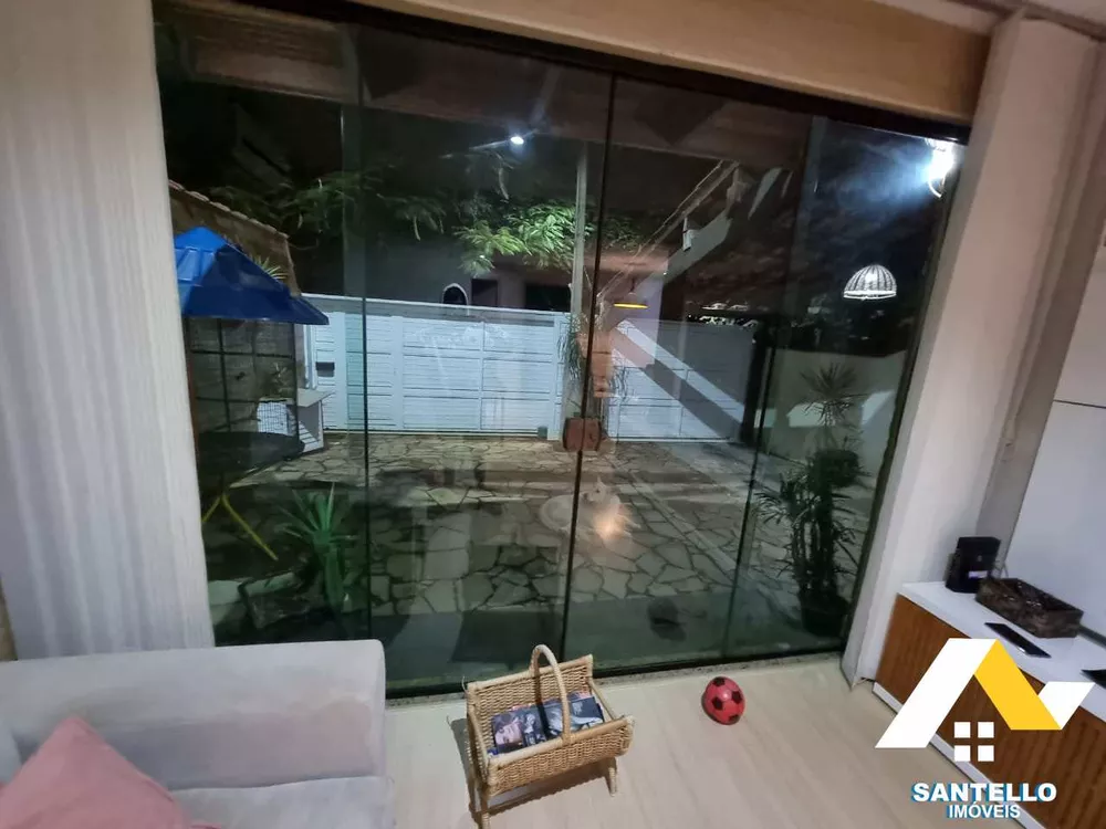 Casa, 3 quartos, 225 m² - Foto 11