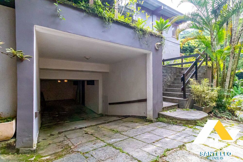Casa de Condomínio à venda com 5 quartos, 384m² - Foto 10