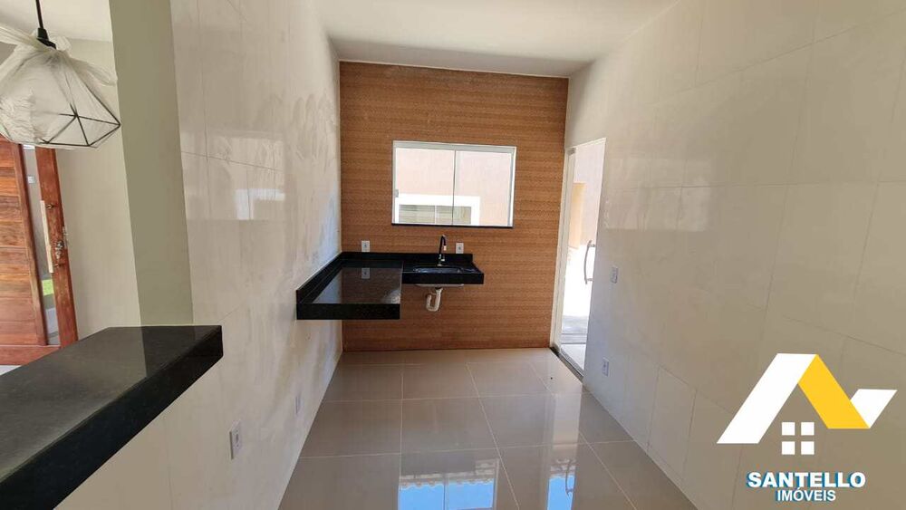 Casa à venda com 2 quartos, 88m² - Foto 4