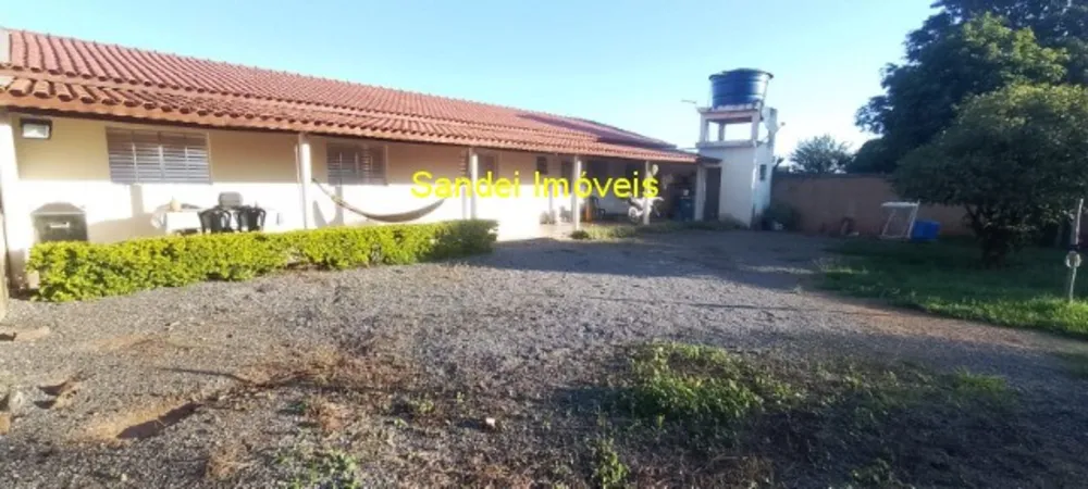 Chácara, 3 quartos, 1000 m² - Foto 1