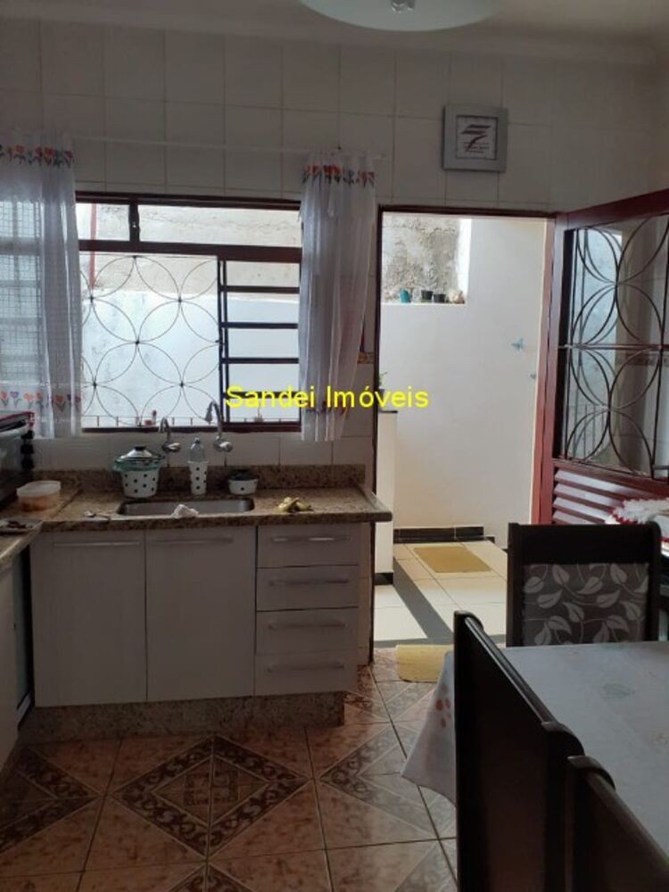 Casa, 4 quartos, 250 m² - Foto 5