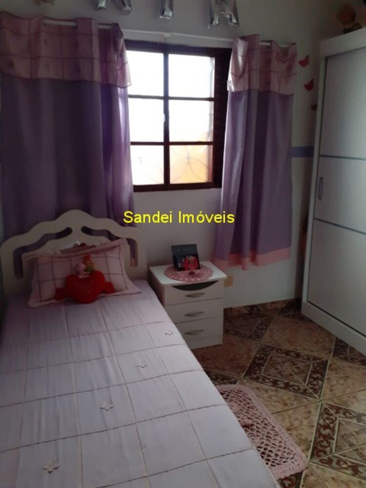 Casa, 4 quartos, 250 m² - Foto 3